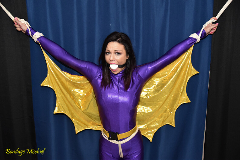 Sarah Strung Up Bat Girl Pics
